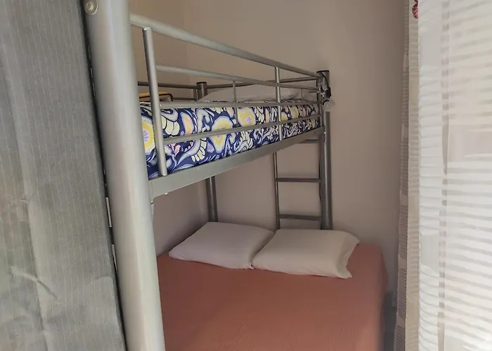 T2 Climatise A - Piscine, Plage, Parking & Terrasse - Ideal Familles 4/5 Pers. - Fr-1-796-45 Apartment