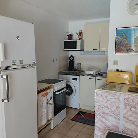 T2 Climatise A - Piscine, Plage, Parking & Terrasse - Ideal Familles 4/5 Pers. - Fr-1-796-45 Διαμέρισμα